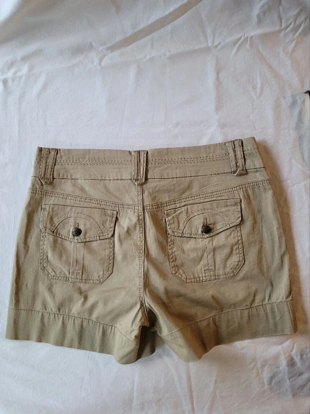 One 5 One Women's Casual Khaki Shorts Size 12 - Picture 11 of 11